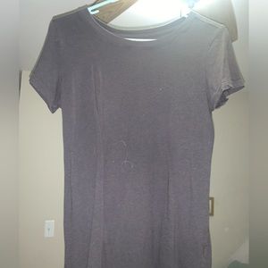 Black short sleeved tee